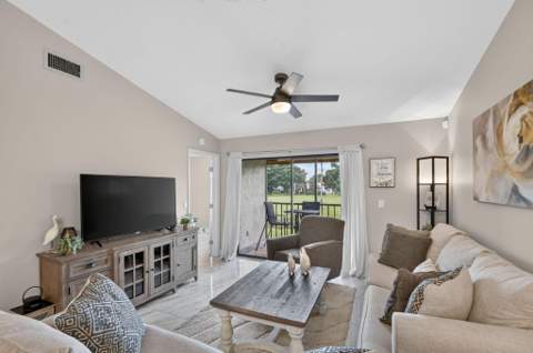 4570 Lucerne Lakes Boulevard #203, Lake Worth FL - photo 16 of 72