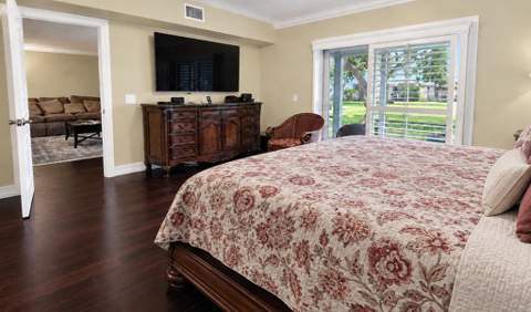 211 S Hollybrook Drive #101, Pembroke Pines FL - photo 9 of 17