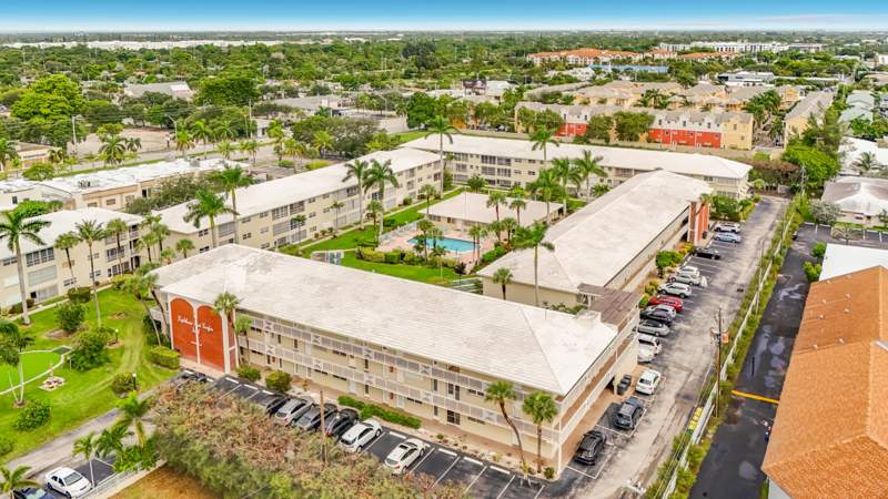 1 bedroom Condominium at 1951 NE 39th Street #340, Lighthouse Point Gardens North, Lighthouse Point — photo 3