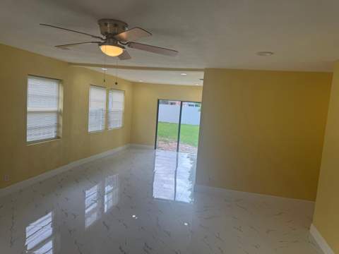 6114 Royal Palm Boulevard, Margate FL - photo 14 of 39