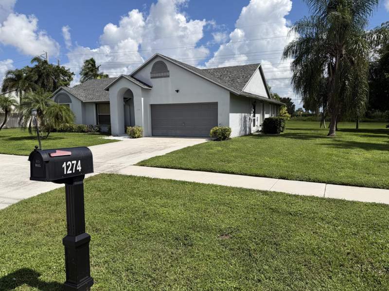 3 bedroom Single Family Residence at 1274 Summerwood Circle, Eastwood Of Wellington 3, Wellington — photo 4