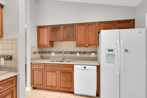 351 SW Dwight Avenue, Port St. Lucie FL - photo 14 of 40