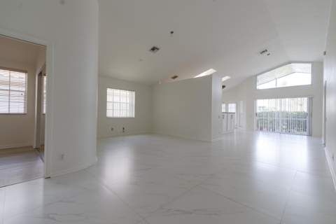 6162 Bay Isles Drive, Boynton Beach FL - photo 9 of 60