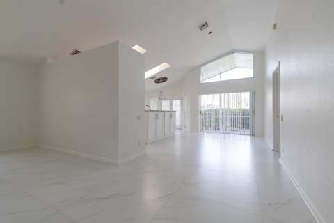 6162 Bay Isles Drive, Boynton Beach FL - photo 10 of 60