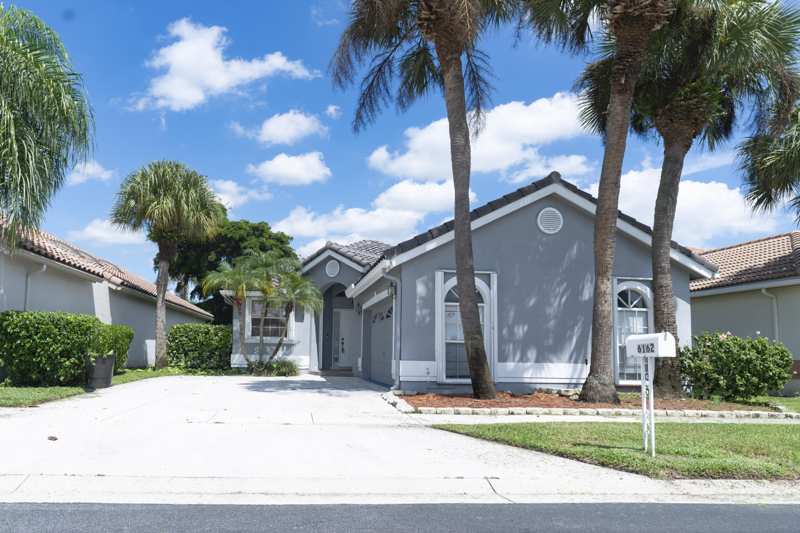 3 bedroom Single Family Residence at 6162 Bay Isles Drive, Sawgrass Lakes Homes, Boynton Beach — photo 1