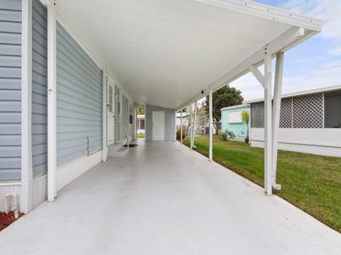 395 NE Jade Circle, Jensen Beach FL - photo 7 of 27