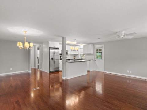 395 NE Jade Circle, Jensen Beach FL - photo 11 of 27