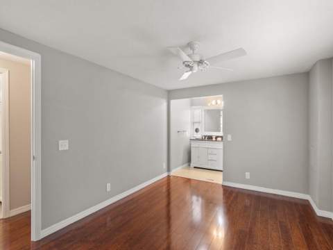 395 NE Jade Circle, Jensen Beach FL - photo 17 of 27