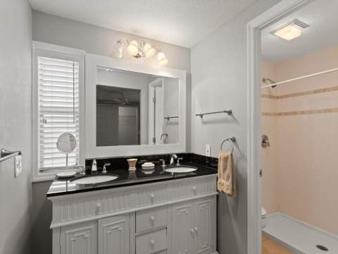 395 NE Jade Circle, Jensen Beach FL - photo 20 of 27