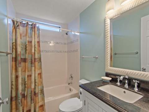395 NE Jade Circle, Jensen Beach FL - photo 22 of 27