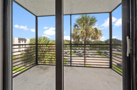 3720 N Pine Island Road #330, Sunrise FL - photo 8 of 14