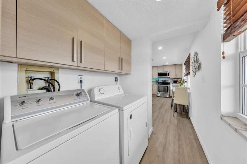 3 bedroom Condominium at 3520 Oaks Way #904, No 113 Palm-Aire Country Club, Pompano Beach — photo 5