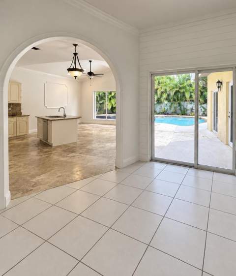 2465 Kimmie Drive, Hollywood FL - photo 8 of 37