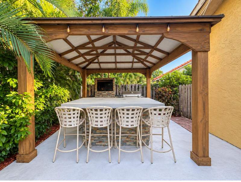 4 bedroom Single Family Residence at 2465 Kimmie Drive, Rock Creek Phase Two, Cooper City — photo 2
