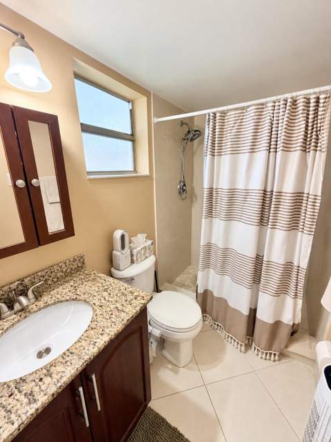 511 Gardens Drive #203, Pompano Beach FL - photo 6 of 15