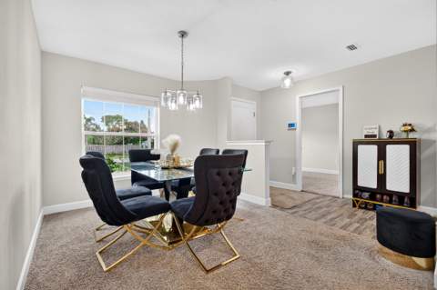 1317 SE Sandia Drive, Port St. Lucie FL - photo 7 of 39