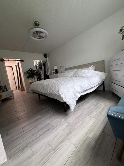 320 NE 12th Avenue #105, Hallandale Beach FL - photo 20 of 46