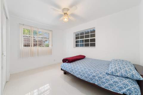 6635 Hope Street, Hollywood FL - photo 13 of 27