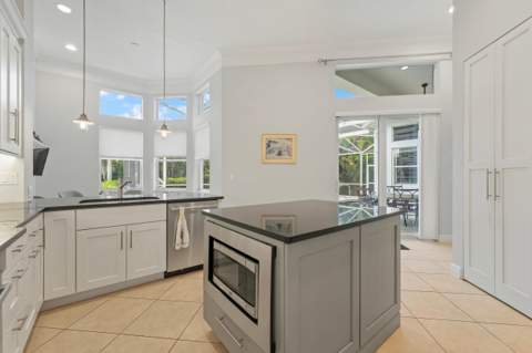 2483 SW Bridgeview Terrace, Palm City FL - photo 14 of 59