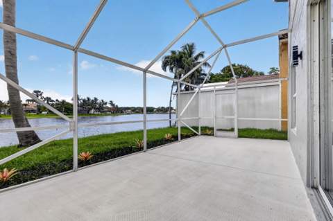 7823 Springfield Lake Drive, Lake Worth FL - photo 24 of 60
