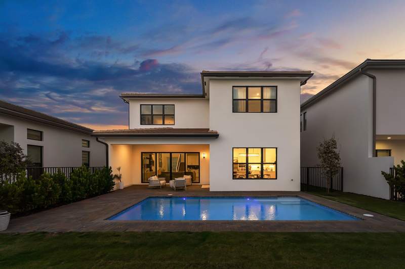 5 bedroom Single Family Residence at 9366 Tangerine Coast Drive, Johns West Pud, Boca Raton — photo 2