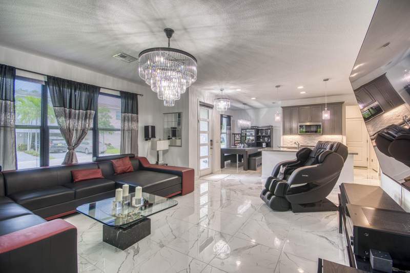 3 bedroom Townhouse at 8635 Antarus Drive, Saddle Wood, Lake Worth — photo 2