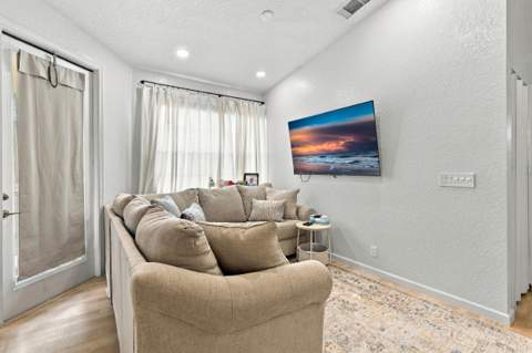 3248 Mirella Drive, Riviera Beach FL - photo 9 of 29