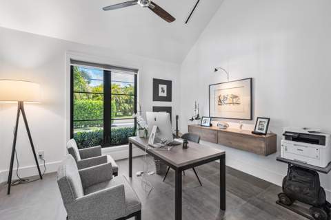 1275 N Swinton Avenue, Delray Beach FL - photo 19 of 95