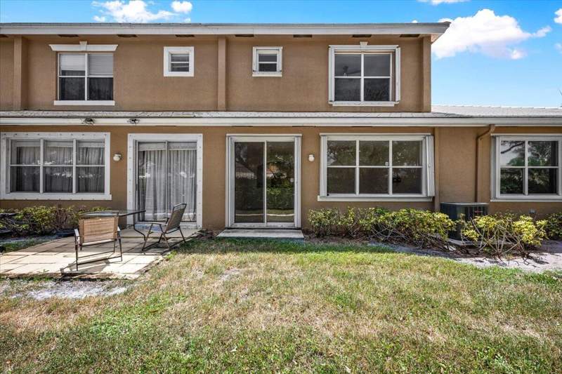 3 bedroom Townhouse at 6891 Blue Skies Drive, Lantern Key, Lake Worth — photo 3