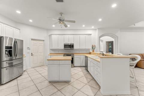 3650 SE Sea Point Court, Stuart FL - photo 6 of 25