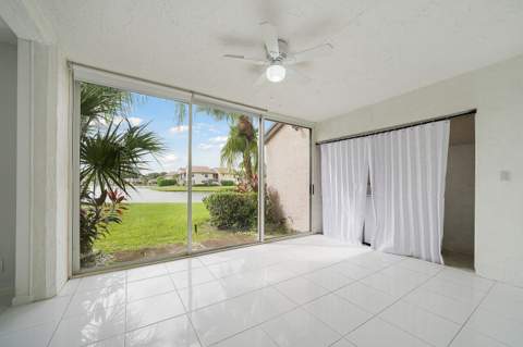 8577 Boca Glades Boulevard #D, Boca Raton FL - photo 8 of 38