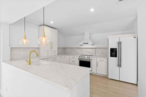 1201 N Ocean Breeze, Lake Worth Beach FL - photo 15 of 47