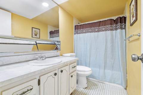 9221 Sunrise Lakes Boulevard #109, Sunrise FL - photo 12 of 15