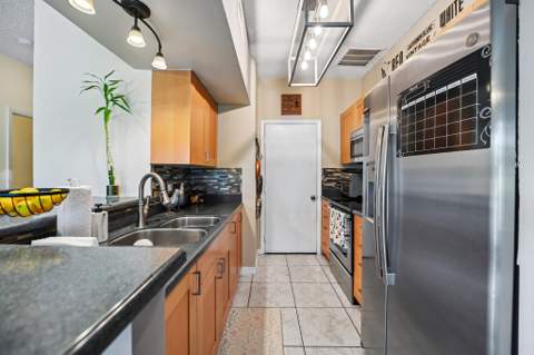 281 SW 95th Terrace, Pembroke Pines FL - photo 12 of 36