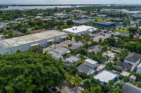 522 Upland Road, West Palm Beach FL - photo 22 of 24
