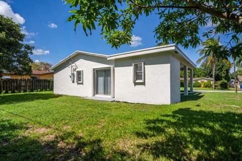 4830 NW 18th Street, Lauderhill FL - photo 24 of 26
