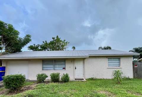 1860 SE Madison Street, home for sale on SE Madison Street