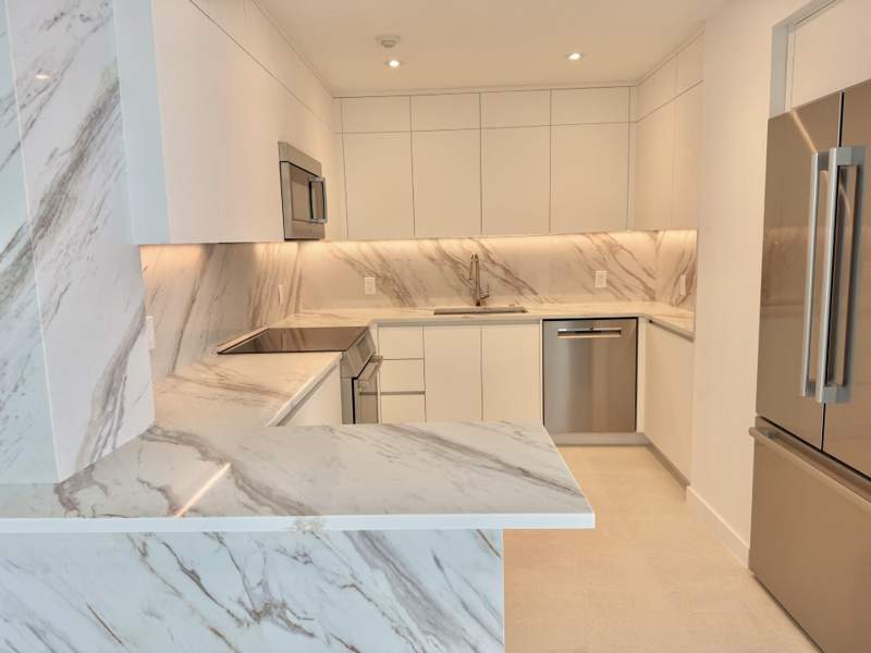 2 bedroom Stock Cooperative at 2774 S Ocean Boulevard #802, 2774 S. Ocean, Palm Beach — photo 4