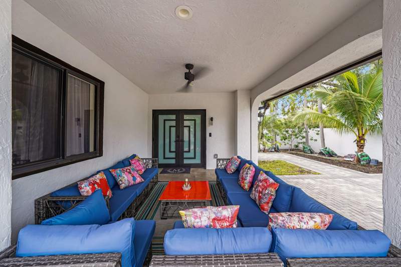 4 bedroom Single Family Residence at 608 SW 17th Street, Pinehurst Rev Pl Of Portions, Fort Lauderdale — photo 5