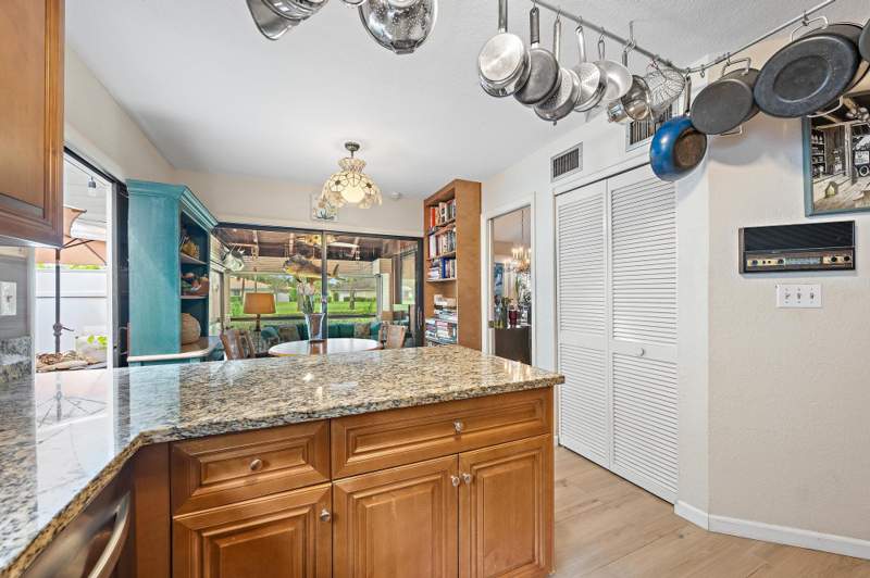 3 bedroom Townhouse at 17050 Traverse Circle, Greens Cay Of Jonathans Landing, Jupiter — photo 4