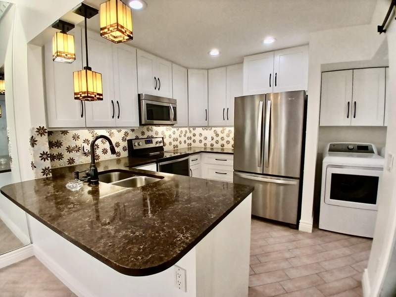 2 bedroom Townhouse at 4131 Palm Bay Circle #D, Lake Colony Ph II, West Palm Beach — photo 3