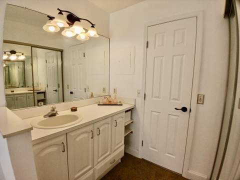 4131 Palm Bay Circle #D, West Palm Beach FL - photo 13 of 34