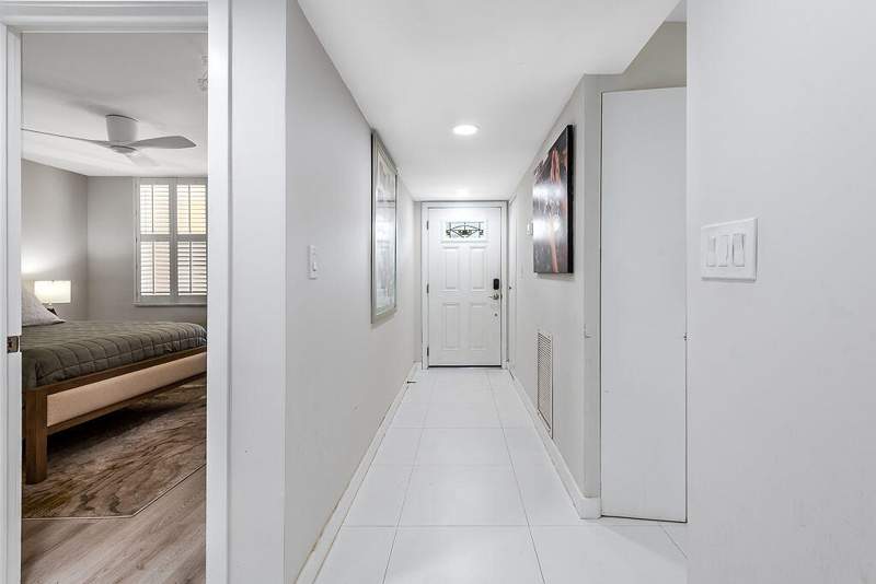 2 bedroom Condominium at 985 SE 19th Avenue #203, Torremar Condo, Deerfield Beach — photo 3