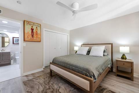 985 SE 19th Avenue #203, Deerfield Beach FL - photo 7 of 44