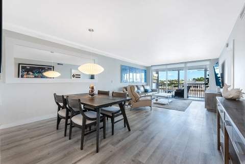 985 SE 19th Avenue #203, Deerfield Beach FL - photo 10 of 44