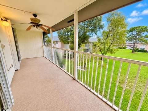 18081 SE Country Club Drive #21-207, Jupiter FL - photo 19 of 32