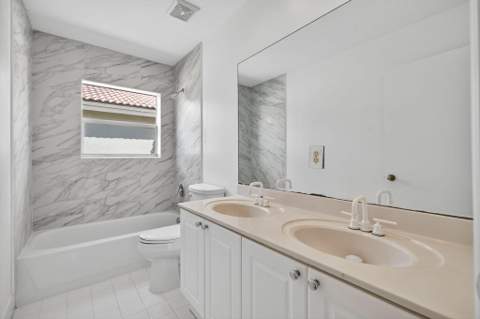 4083 Lake Tahoe Circle, West Palm Beach FL - photo 14 of 18