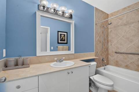 806 E Windward Way #108, Lantana FL - photo 21 of 61