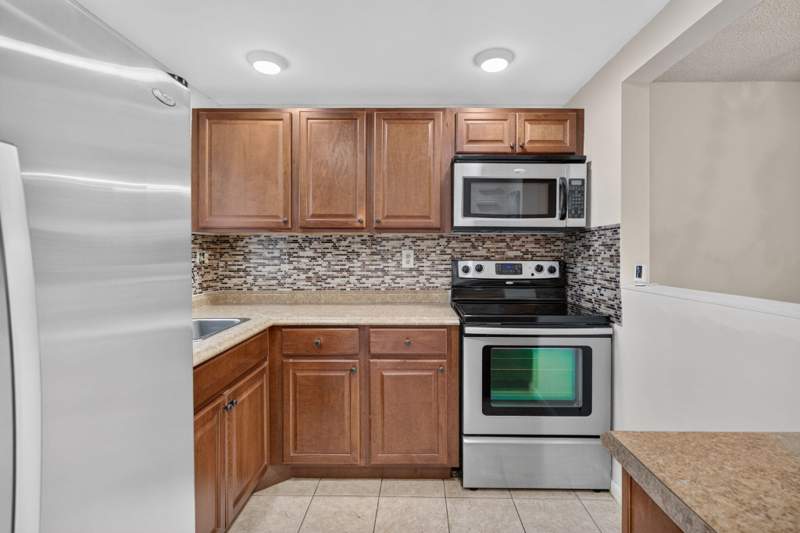 1 bedroom Condominium at 9360 Sunrise Lakes Boulevard #Unit 108, Sunrise Lakes 105 Condo, Sunrise — photo 4