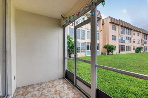 9360 Sunrise Lakes Boulevard #Unit 108, Sunrise FL - photo 8 of 13